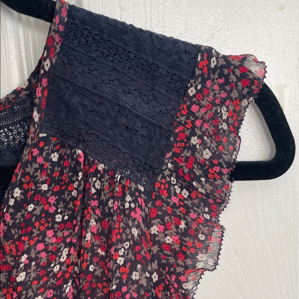 Joe's Jeans Burgundy Floral Ruffle Sleeve Camisole with Navy Yoke